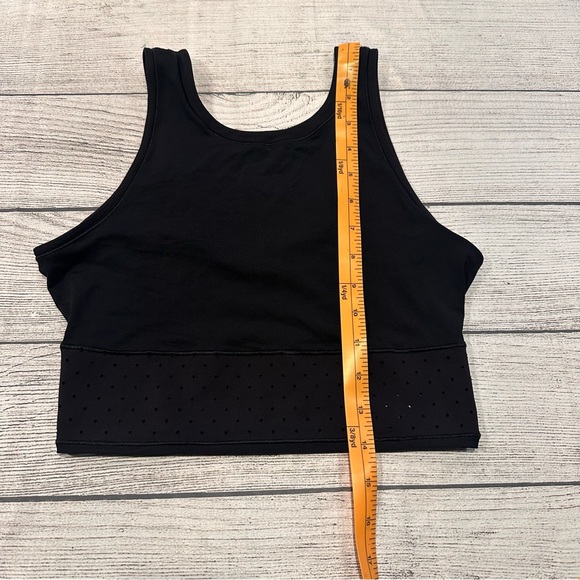 🍋Women’s Lululemon Lululemon Mind Over Miles Crop Top *see measurements*🍋 - Picture 5 of 8